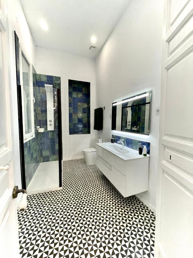 Picasso'S Tres Puertas 4 Bedrooms Малага Екстер'єр фото