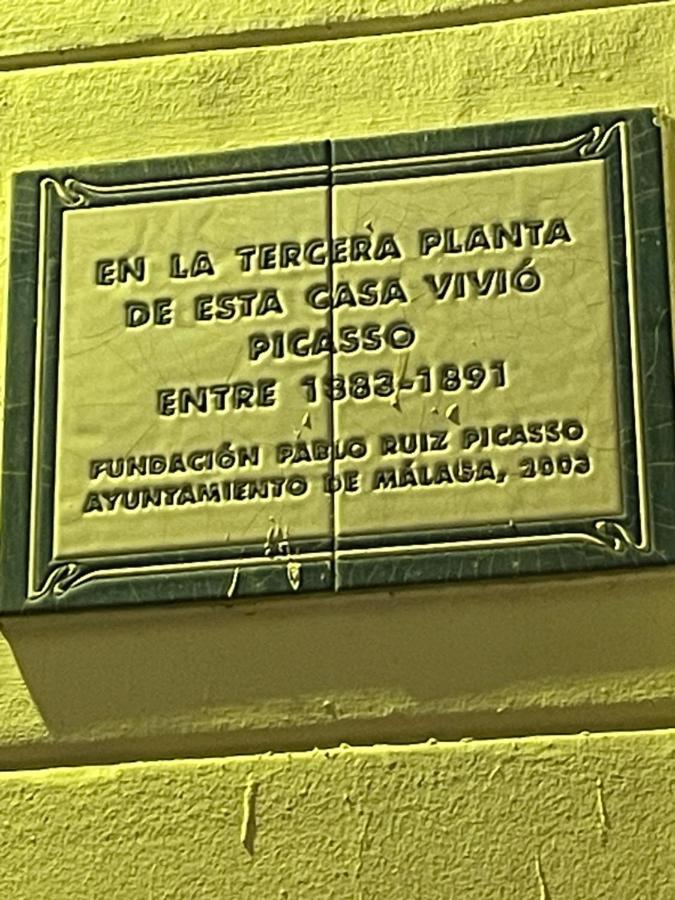 Picasso'S Tres Puertas 4 Bedrooms Малага Екстер'єр фото
