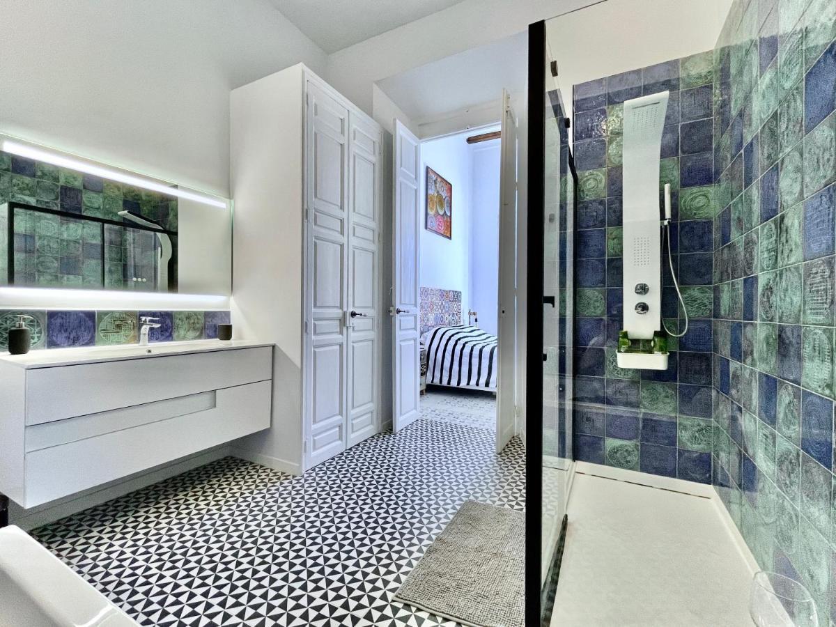 Picasso'S Tres Puertas 4 Bedrooms Малага Екстер'єр фото